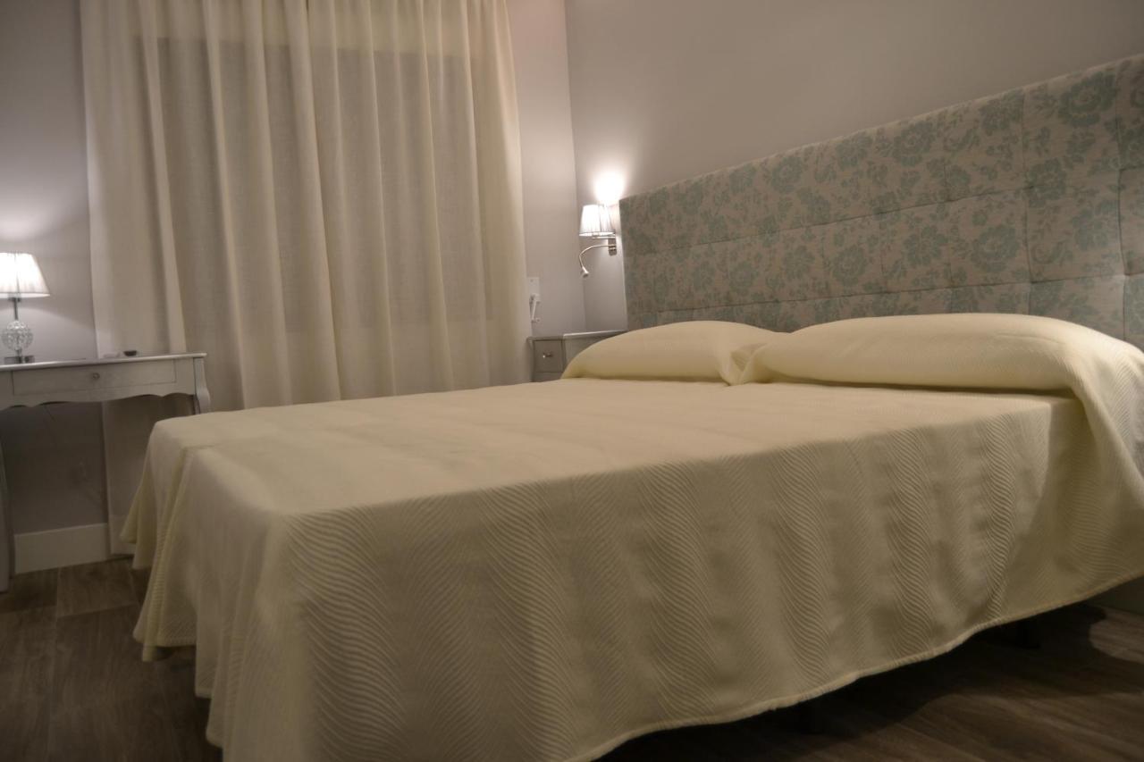 Hotel Espanol La Pueblanueva Ngoại thất bức ảnh