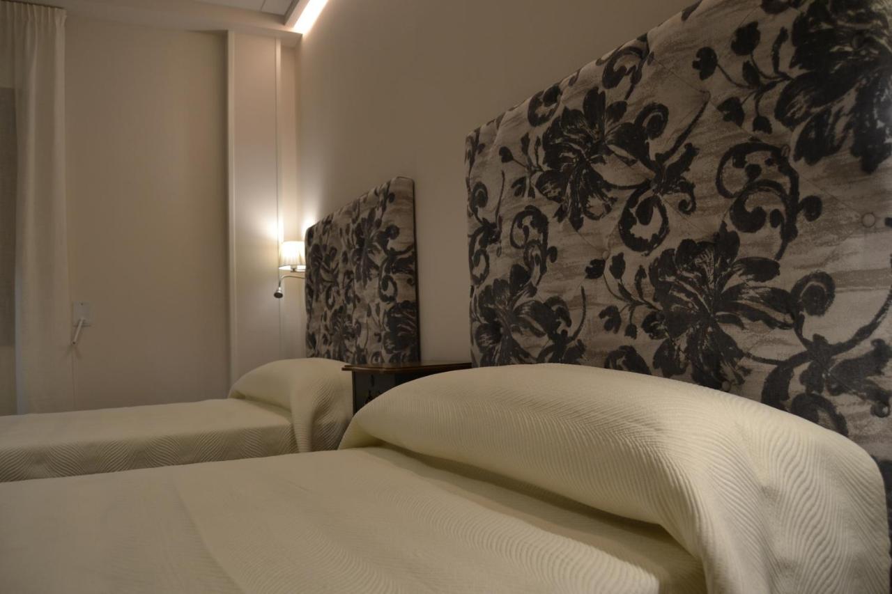 Hotel Espanol La Pueblanueva Ngoại thất bức ảnh